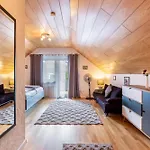 Fuerst Apartman Moos