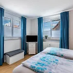 Fuerst Apartman