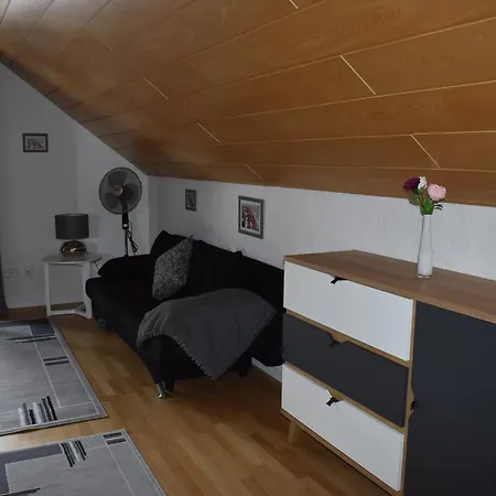 Fuerst Apartment